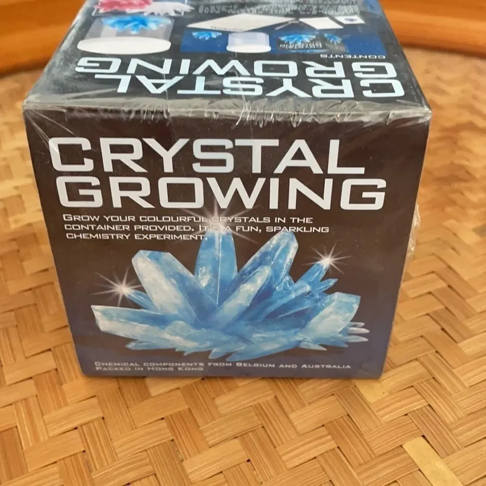 Crystal Growing Kit  - Picture 3 of 6